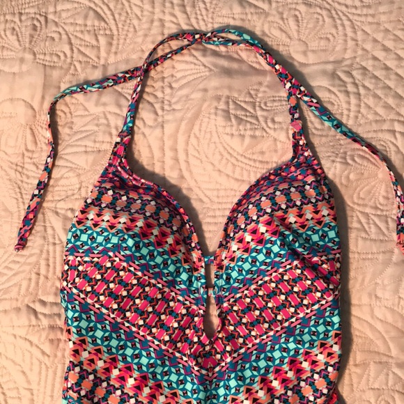 NWT Laundry by Design one piece swimsuit - Picture 3 of 6